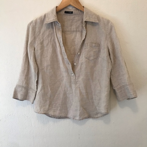 J. CREW woman’s gray button up top - Picture 1 of 4